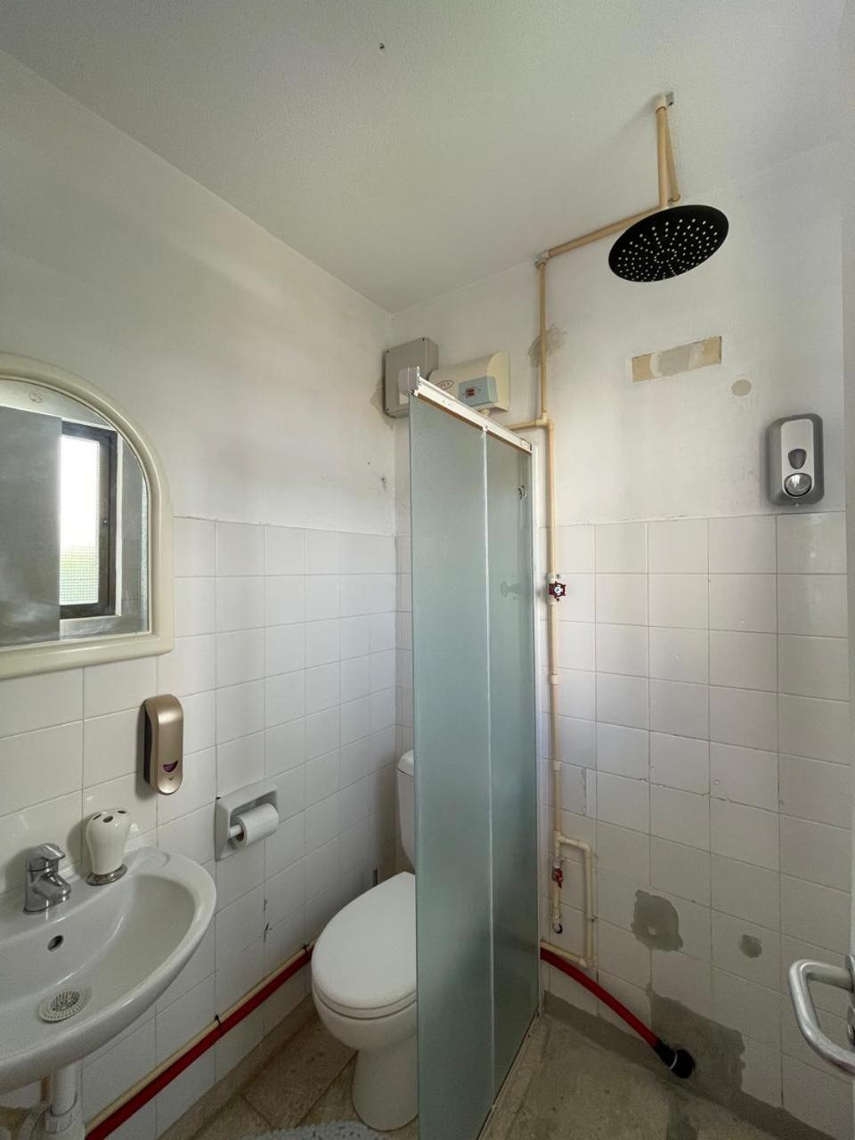 Premium Hostel Marina Paphos 外观 照片
