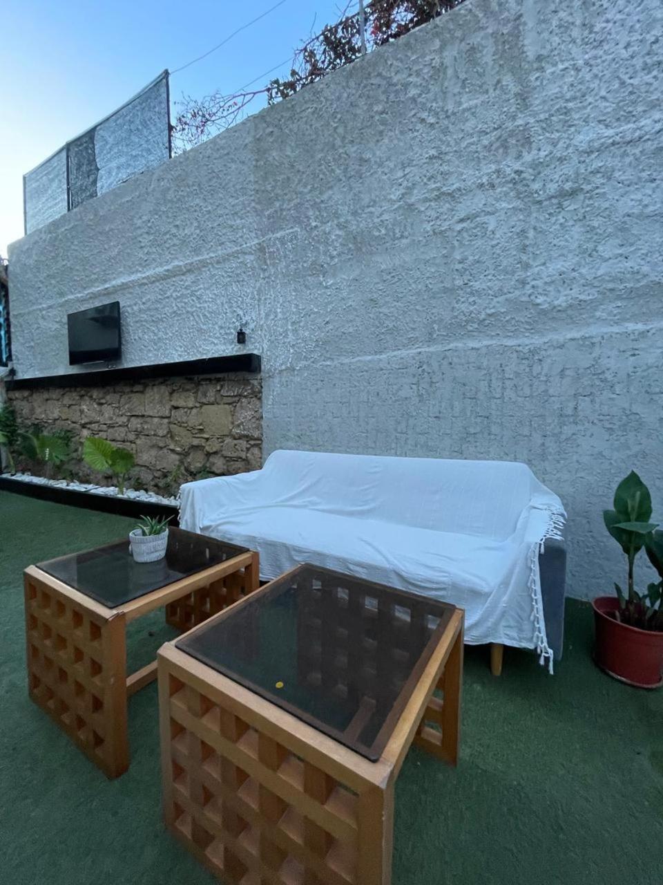 Premium Hostel Marina Paphos 外观 照片