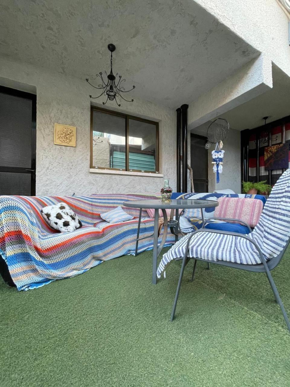 Premium Hostel Marina Paphos 外观 照片