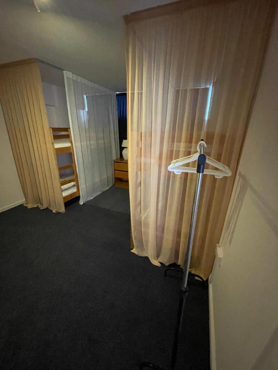Premium Hostel Marina Paphos 外观 照片